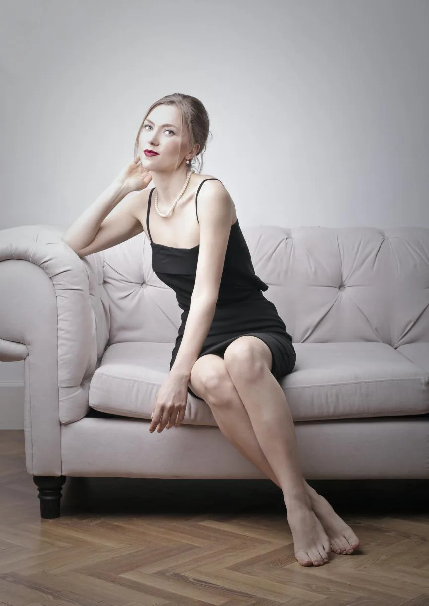 How-to-Breathe-New-Life-to-Your-Little-Black-Dress